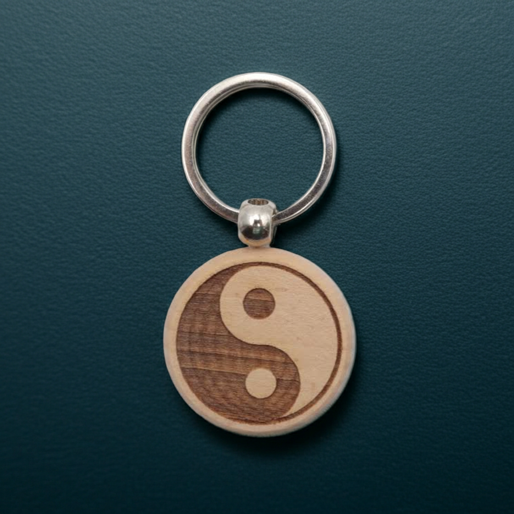 34222 Yin Yang Schluesselanhaenger aus Massivbuche 3